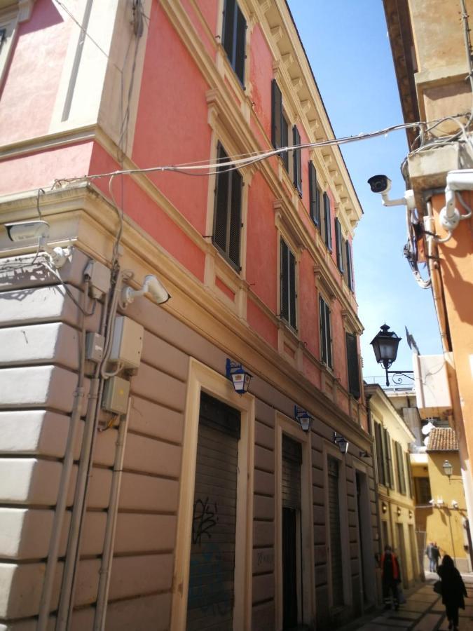 B&B Palazzo De "Il Nuovo Duca Minimo" Pescara Luaran gambar